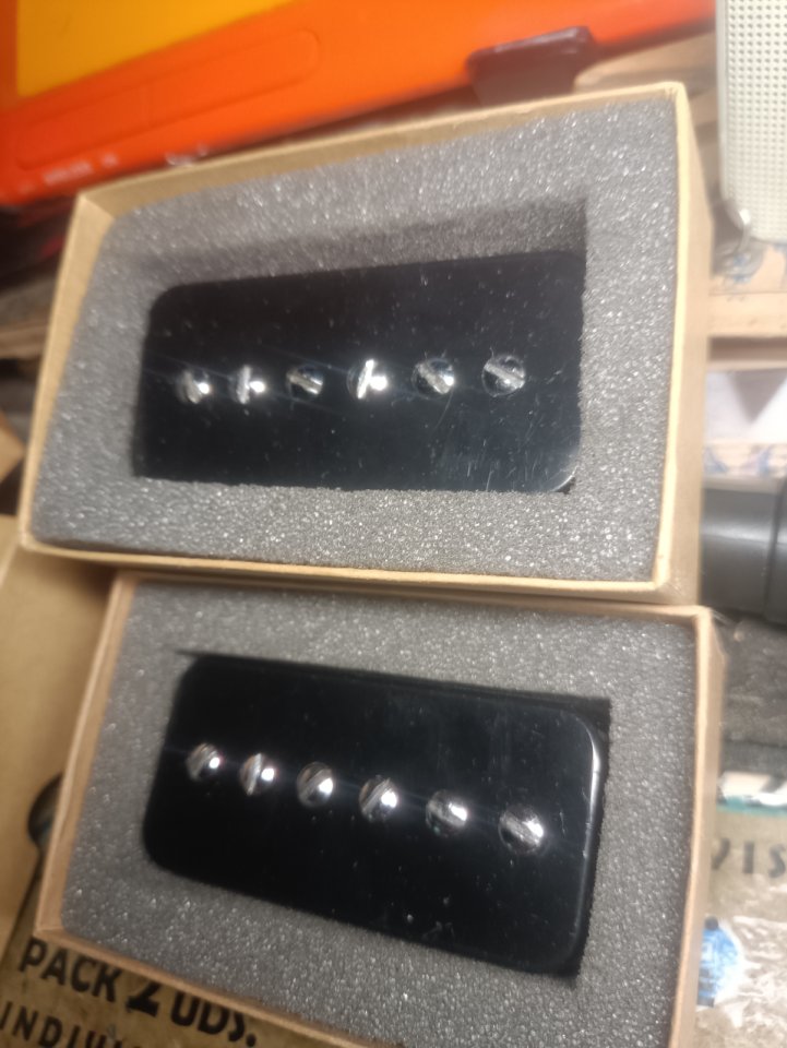 Set TV Jones T90 de segunda mano · Foto 2 de 5 · Madrid · 210 €