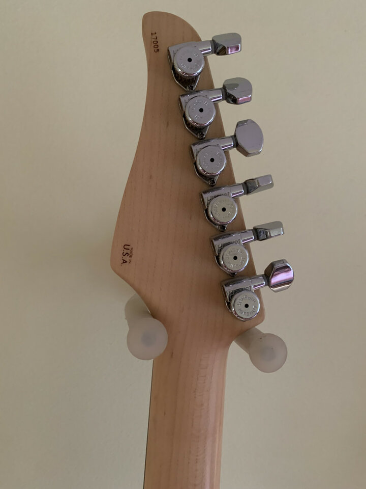 Suhr Standard Floyd Rose/True temperament