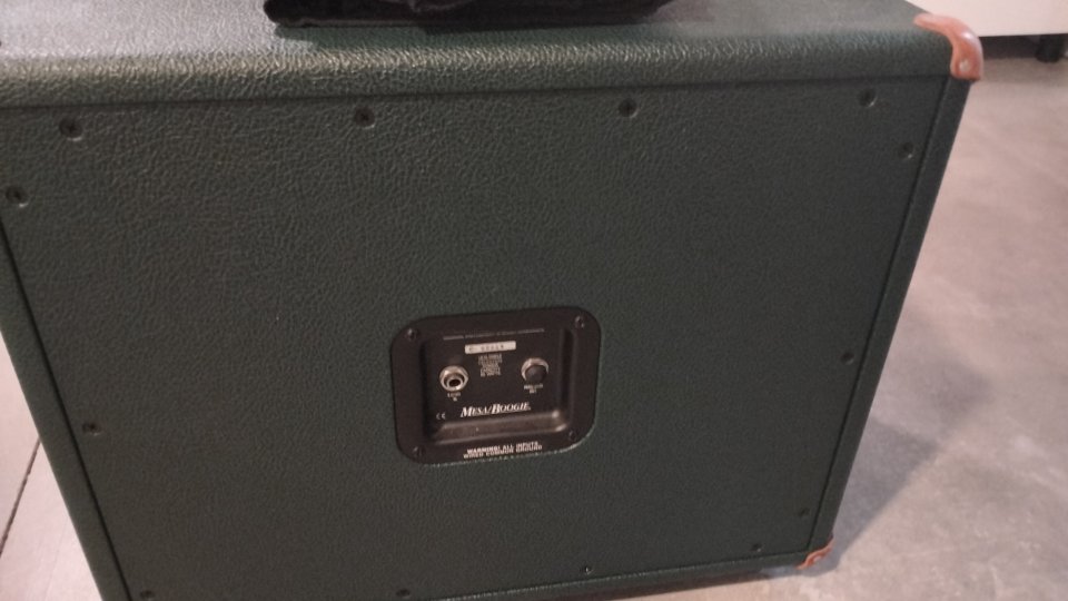 PANTALLA 1x12 MESA BOOGIE