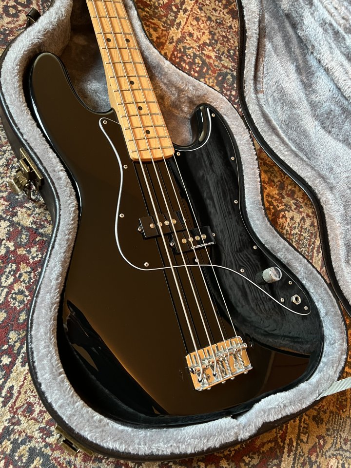 Fender Precision Mark Hoppus 2008