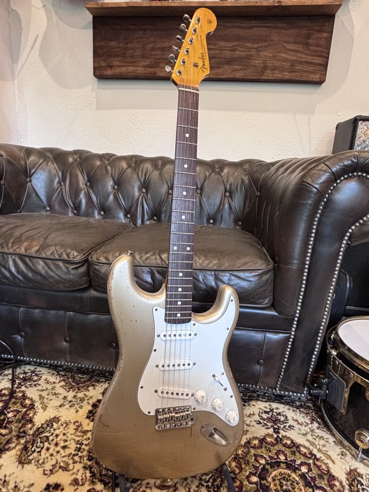 Fender Stratocaster U.S. Vintage 1997 Shoreline Gold de segunda mano · Foto 1 de 10 · Pontevedra · 1850 €