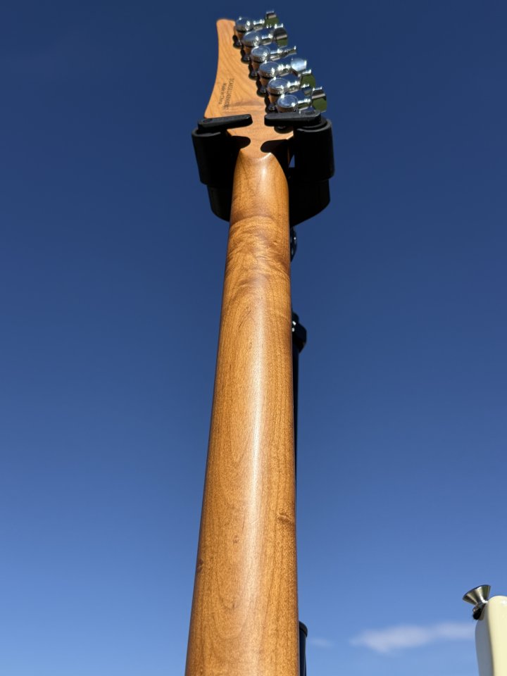 Donner DST-550 + pastillas Tonerider Alnico 2 Classic (HSS)