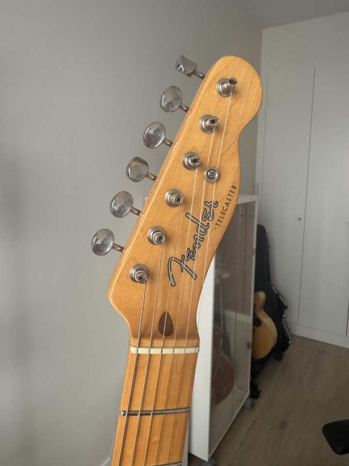 Fender Classic Player Baja Telecaster de segunda mano · Foto 4 de 9 · Madrid · 800 €
