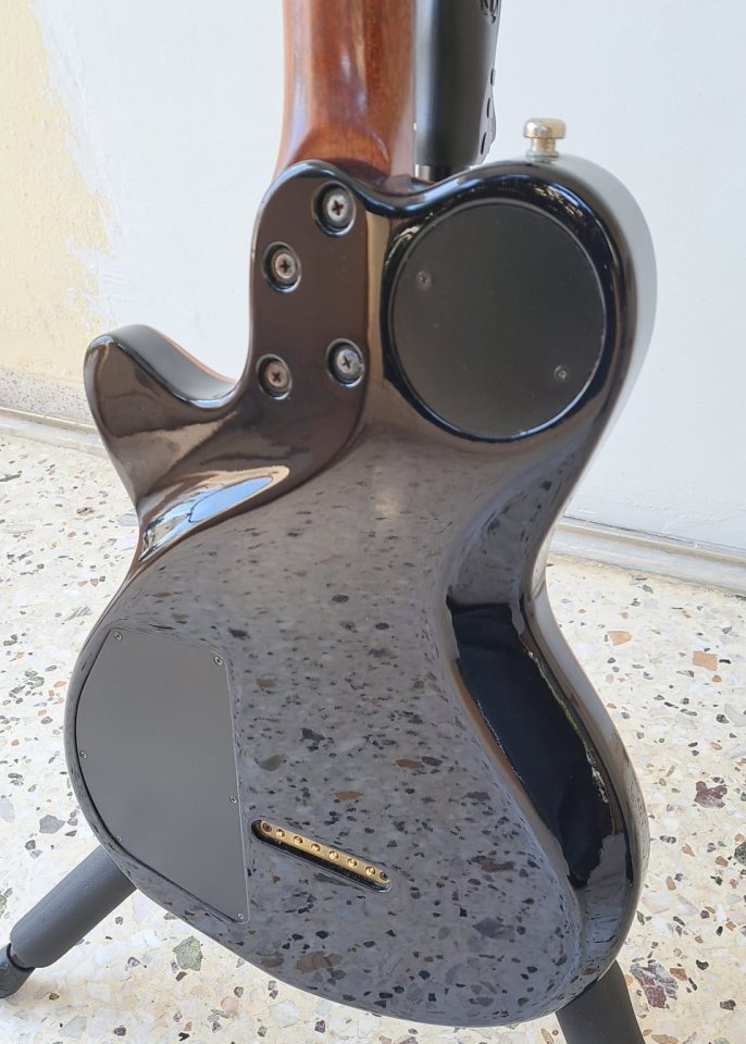 Godin LGX-SA Trans Blue 2005 Multi-Voice de segunda mano · Foto 3 de 10 · Barcelona · 1425 €