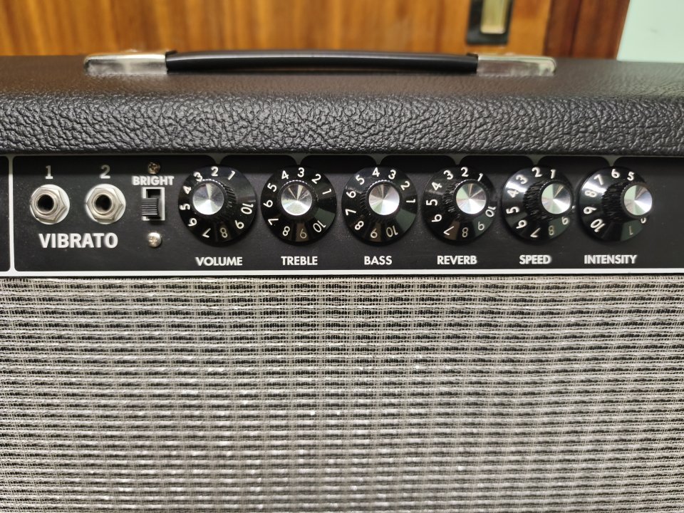 Fender Vibroverb Custom shop '64 Cesar Diaz Mods