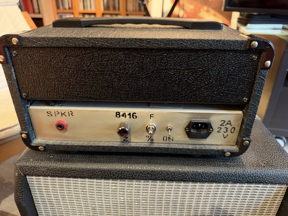 Clon Marshall 1974x 18watt de segunda mano · Foto 2 de 4 · Barcelona · 300 €