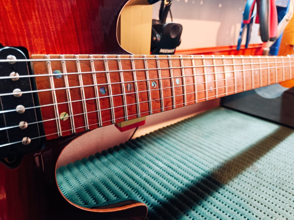 Ibanez AZ 2407F RESERVADA