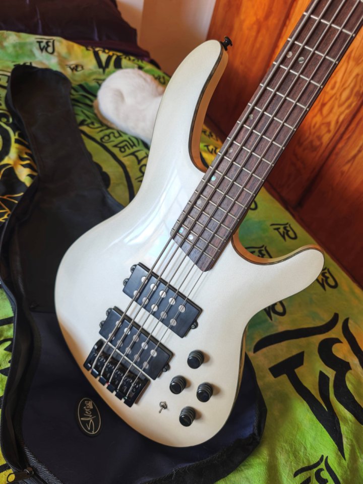 Bajo Cort CH5 Artisan Pearl White de segunda mano · Foto 2 de 8 · Madrid · 200 €