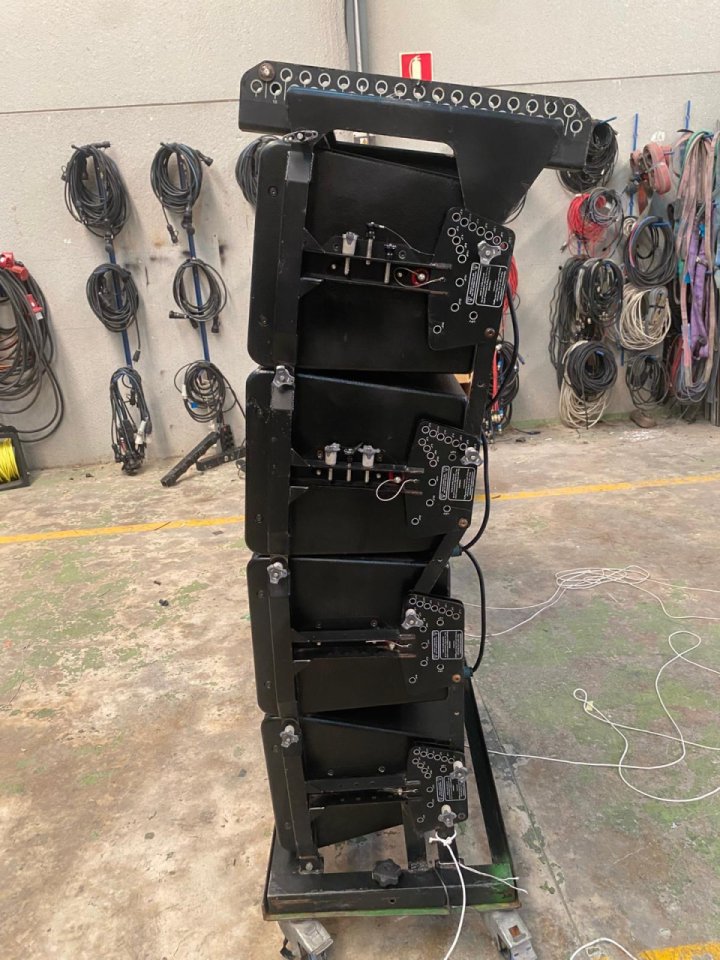 Nexo GEO S12, Nexo CD18, NXAMP 4x4 de segunda mano · Foto 3 de 7 · Murcia · 19000 €