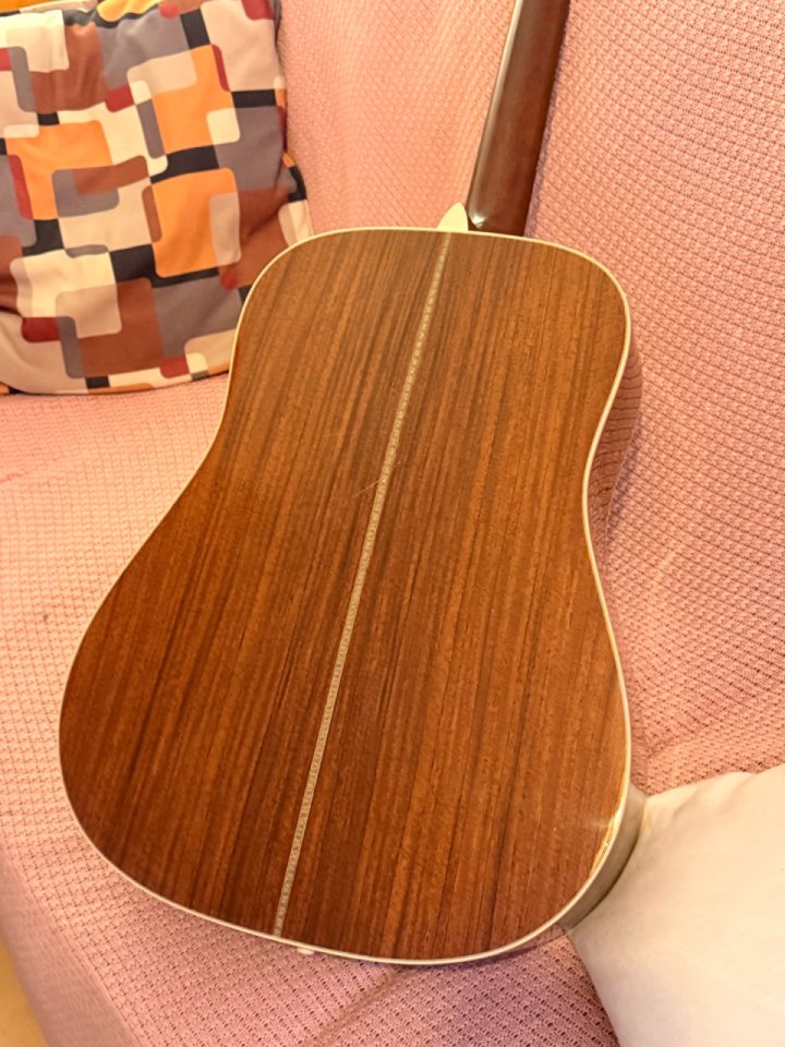 Martin HD-28 (2007) de segunda mano · Foto 6 de 7 · Valencia · 2500 €