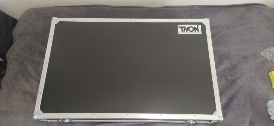 Flightcase Thon de segunda mano · Foto 1 de 10 · Valencia · 120 €