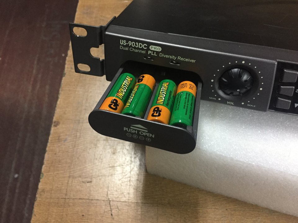 Set de 4 microfonos inhalambricos