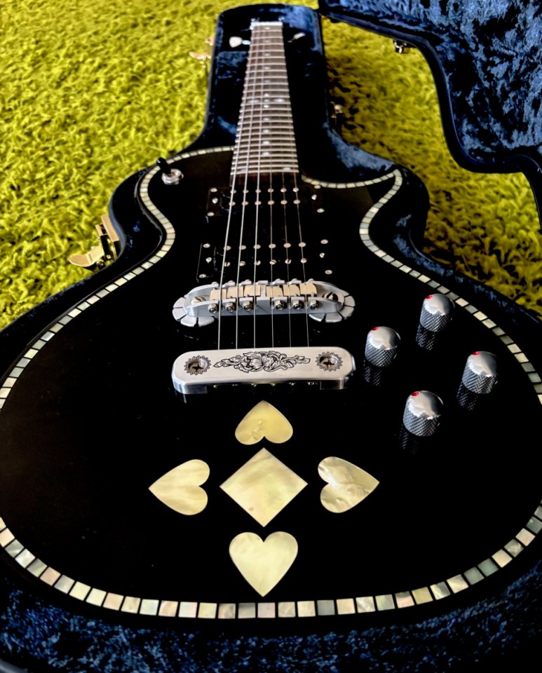 Zemaitis SUA 201 Heart, 2015 de segunda mano · Foto 3 de 7 · Pontevedra · 1750 €