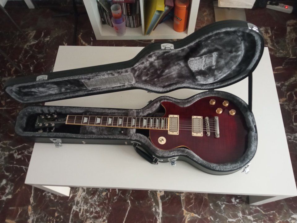 Epiphone les Paul Tribute