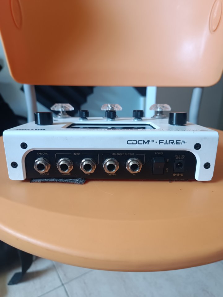 HOTONE AMPERO II STOMP