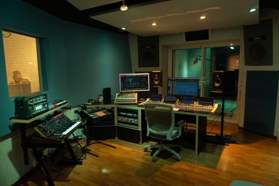 ¿Trabajas desde casa y necesitas un estudio profesional de vez en cuando? de segunda mano · Foto 1 de 8 · Barcelona