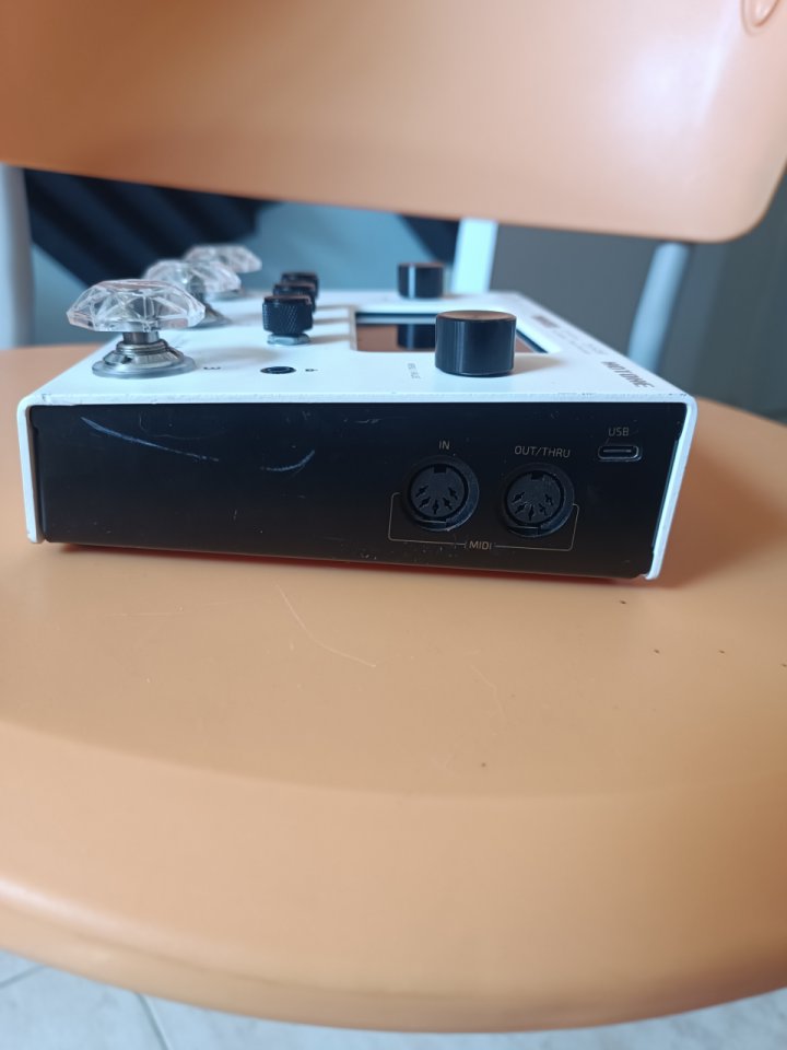 HOTONE AMPERO II STOMP