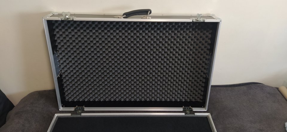 Flightcase Thon de segunda mano · Foto 5 de 10 · Valencia · 120 €