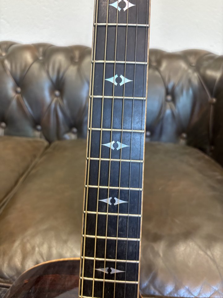 Taylor 814ce Fall Limited Edition (Cocobolo) del año 2003/2004. de segunda mano · Foto 4 de 10 · Pontevedra · 2750 €