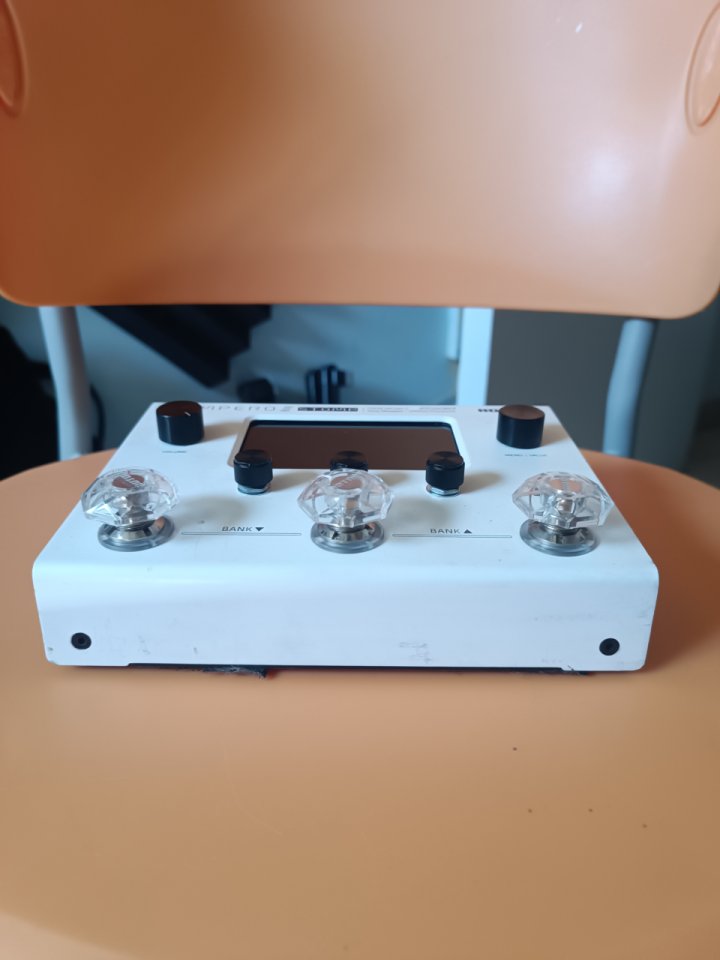 HOTONE AMPERO II STOMP