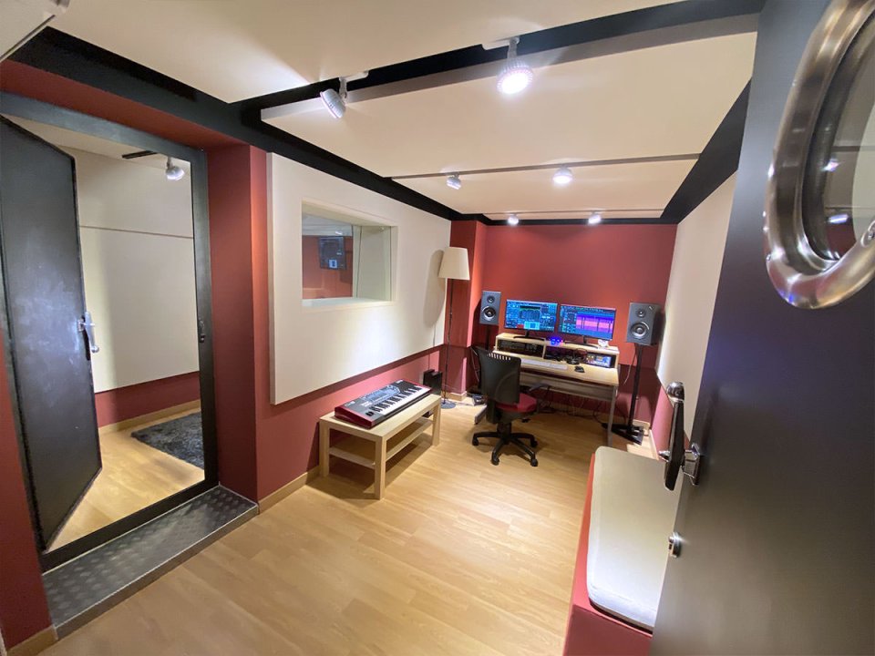 ¿Trabajas desde casa y necesitas un estudio profesional de vez en cuando? de segunda mano · Foto 6 de 8 · Barcelona