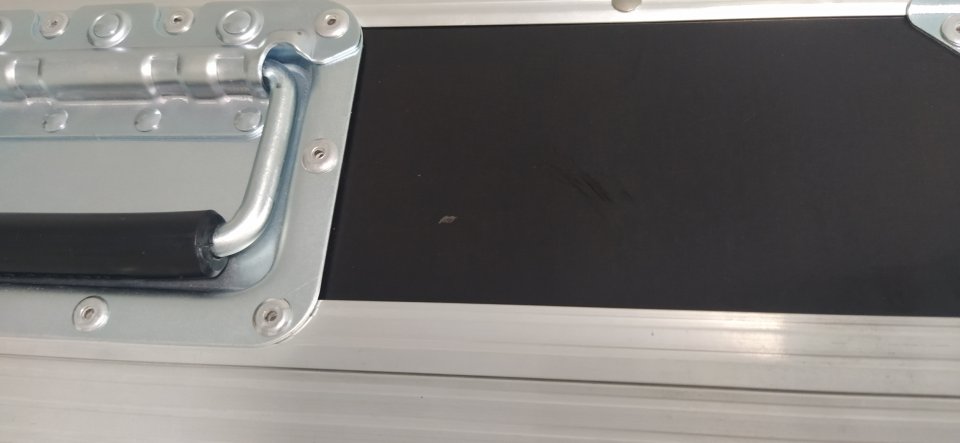 Flightcase Thon de segunda mano · Foto 8 de 10 · Valencia · 120 €