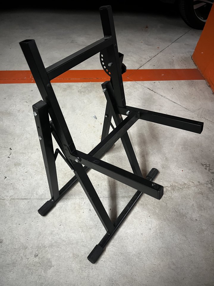 Soporte amplificador Stageline