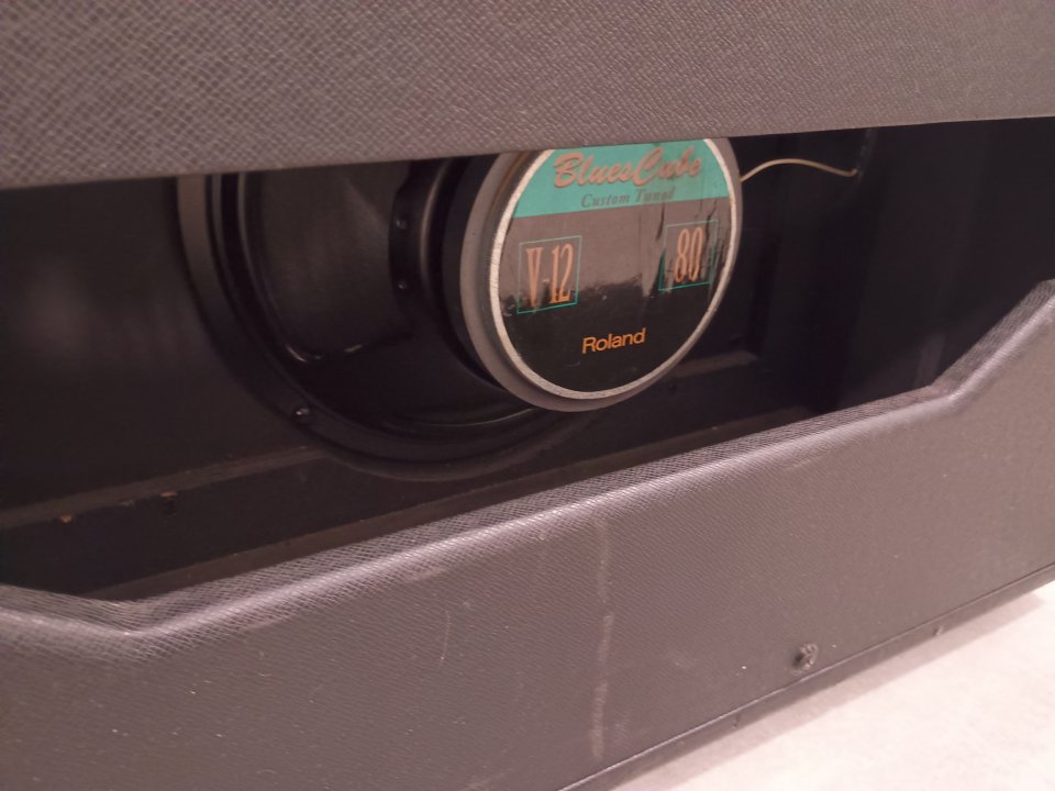 Amplificador Line 6 valvulas (averiado)