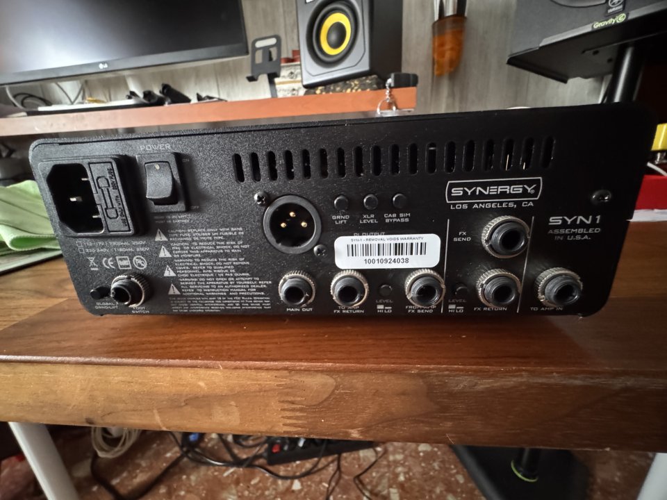 Synergy TW/DLX / Synergy SYN-1 Preamp de segunda mano · Foto 5 de 10 · SC Tenerife · 700 €