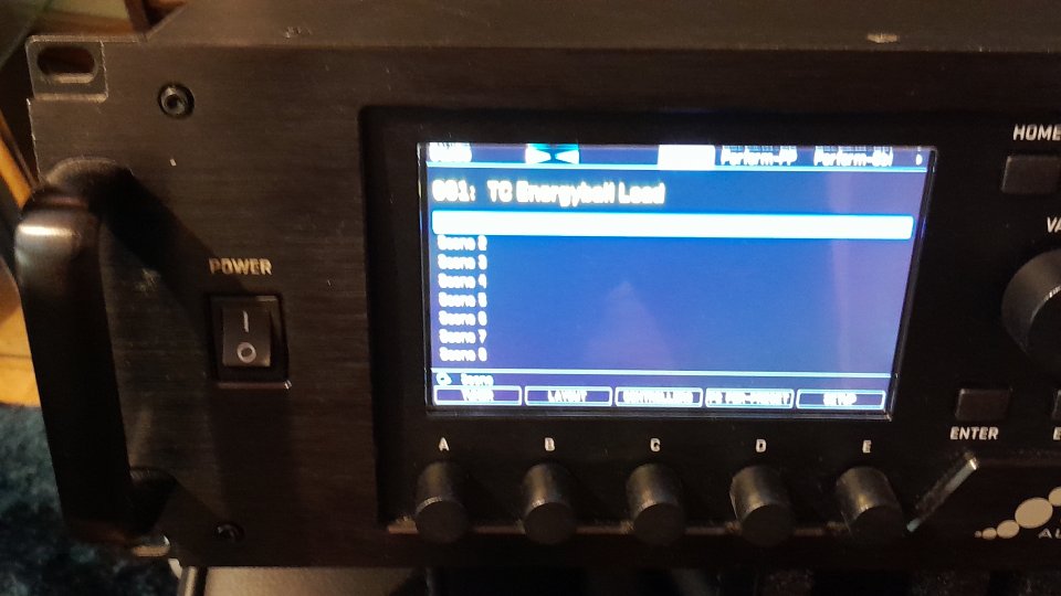 vendo  fractal axe fx 3 (RESERVADO ) de segunda mano · Foto 3 de 9 · Navarra · 1700 €