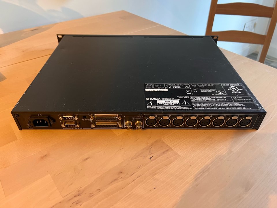 Varios equipos directo/estudio