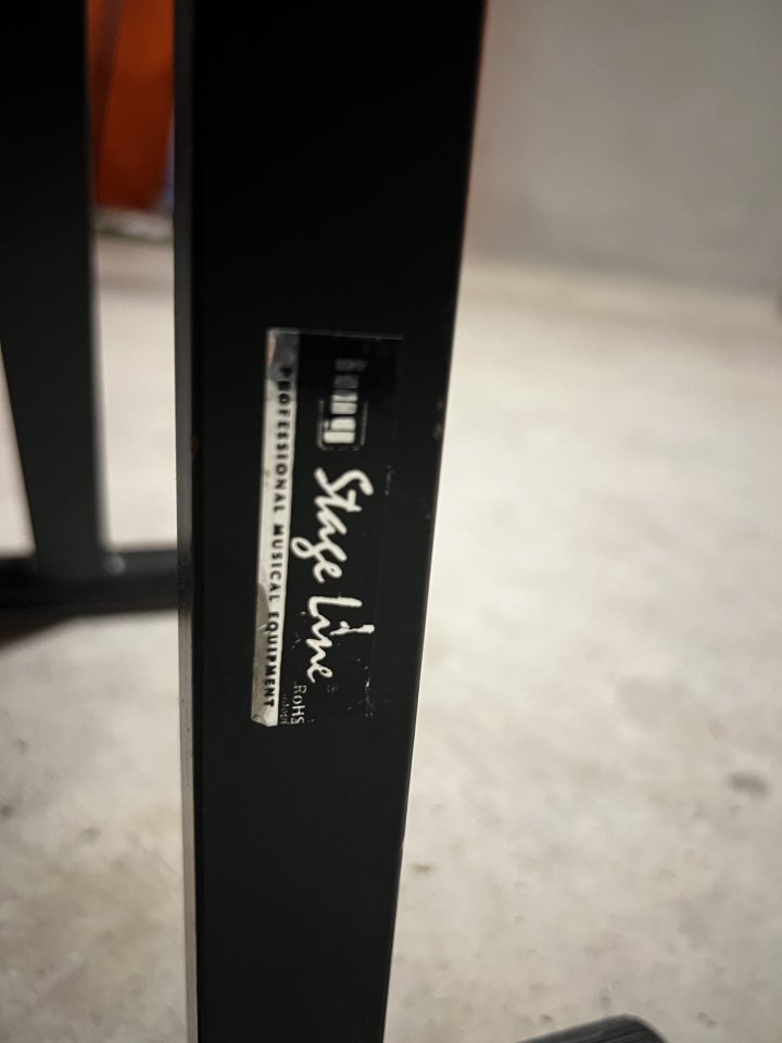 Soporte amplificador Stageline