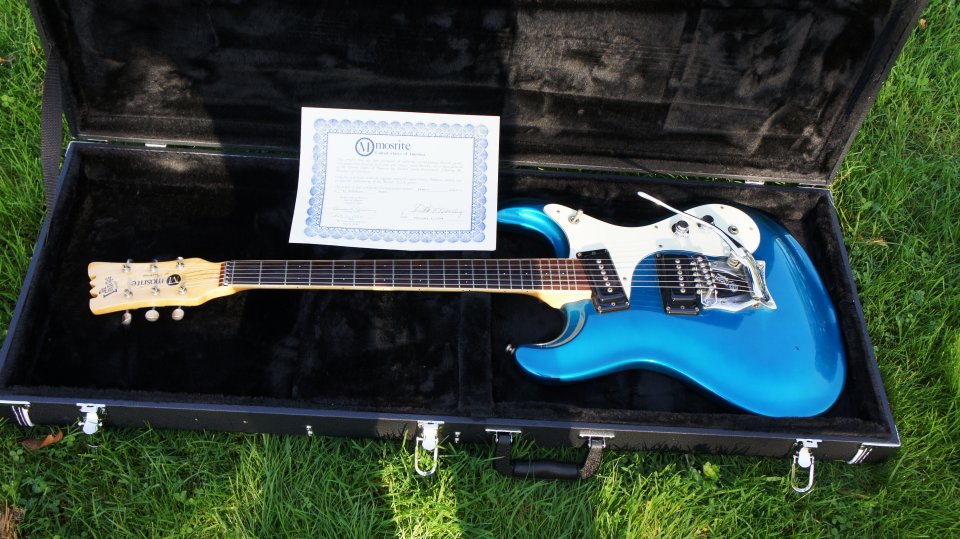Mosrite Ventures  blue electric v65 Made in USA