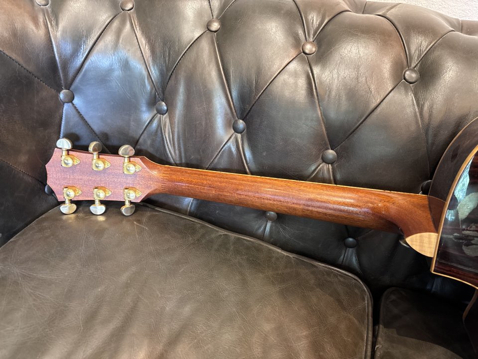 Taylor 814ce Fall Limited Edition (Cocobolo) del año 2003/2004. de segunda mano · Foto 10 de 10 · Pontevedra · 2750 €