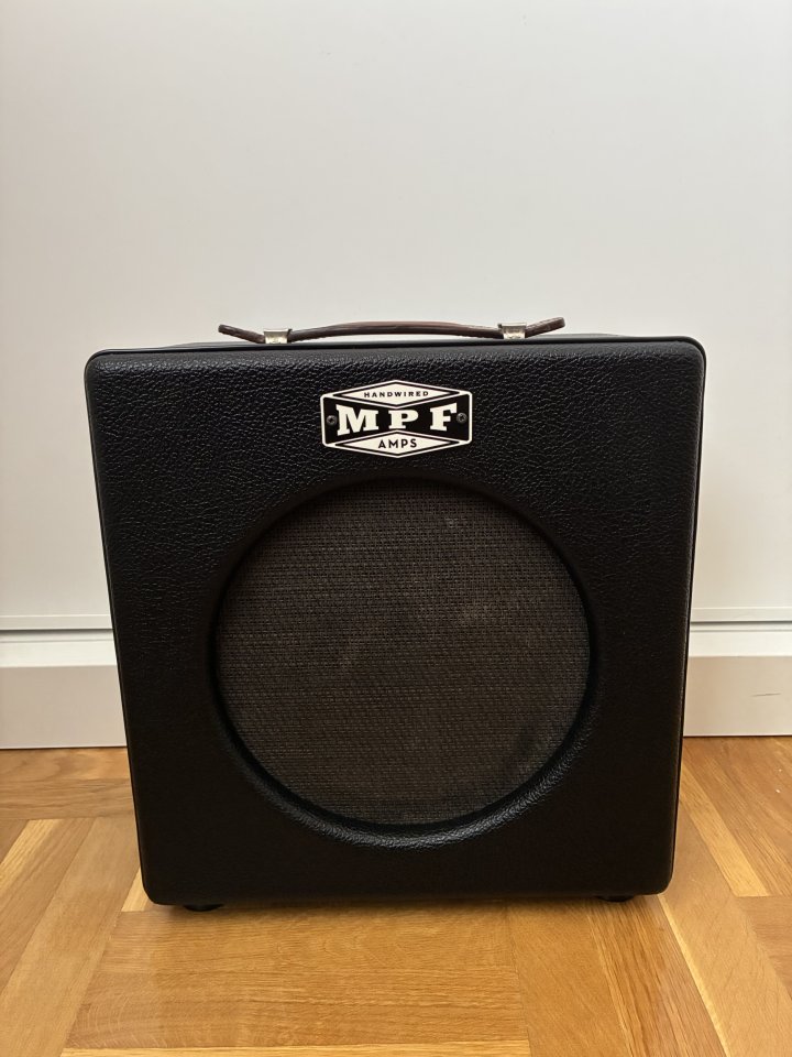 MPF Room One de segunda mano · Foto 2 de 8 · Navarra · 600 €