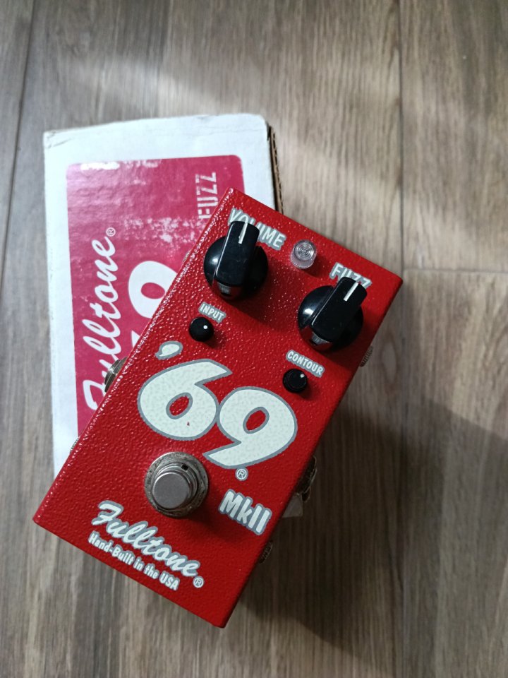Fulltone 69 fuzz de segunda mano · Foto 2 de 6 · Madrid · 145 €
