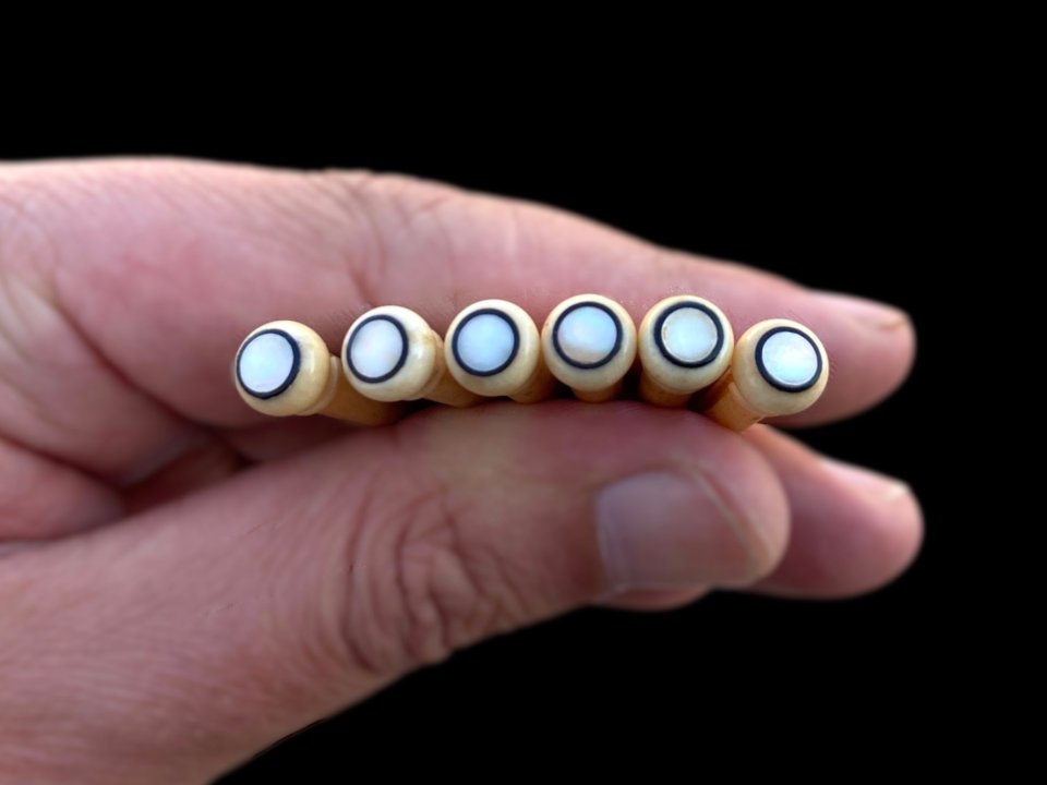 6 Pines de Puente GOA Premium Hueso de Camello y Nácar de segunda mano · Foto 6 de 9 · Badajoz · 34 €