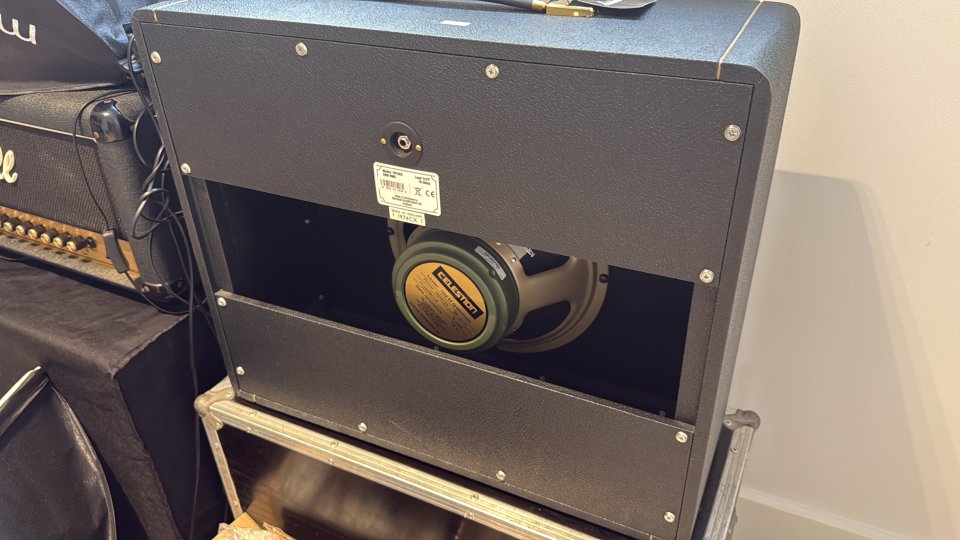 Marshall 1974x cx 1x12 cab de segunda mano · Foto 2 de 3 · Sevilla · 340 €