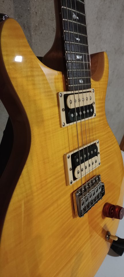 Guitarra Eléctrica PRS S.E. Santana Yellow