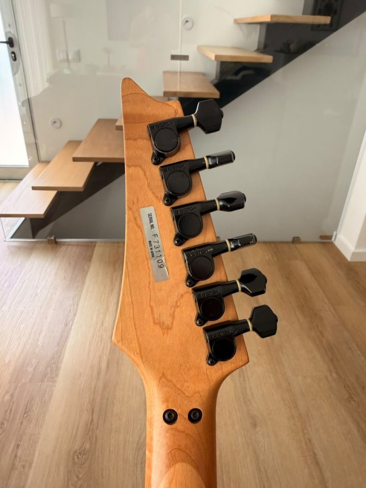 Ibanez 540R Bright Blue Burst (BB), Pre Satriani 1987 de segunda mano · Foto 6 de 10 · A Coruña · 2000 €