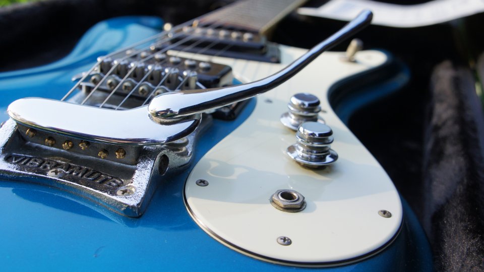 Mosrite Ventures  blue electric v65 Made in USA