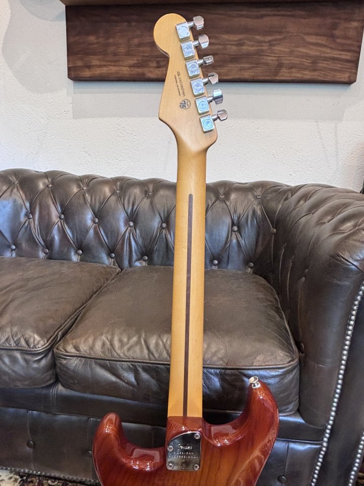 Fender American Professional II Stratocaster HSS Sienna 75th Anniversary de segunda mano · Foto 7 de 7 · Pontevedra · 1550 €