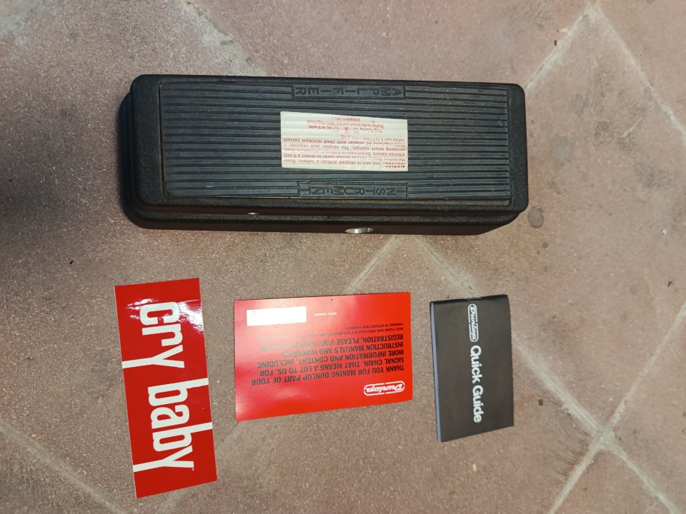Wah wah Cry baby standar de segunda mano · Foto 2 de 7 · Madrid · 60 €