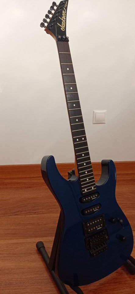 Guitarra eléctrica Jackson Performer Japon 1996 de segunda mano · Foto 3 de 10 · Cuenca · 400 €