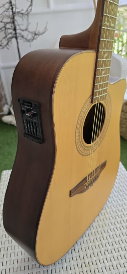 Electroacústica Manuel Rodríguez de segunda mano · Foto 7 de 9 · Madrid · 275 €