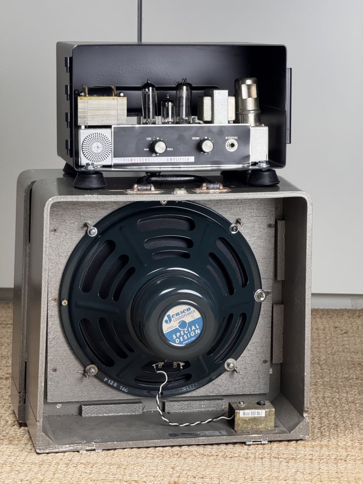 Mítico Filmosound 385 (EL84) modificado por Amptek