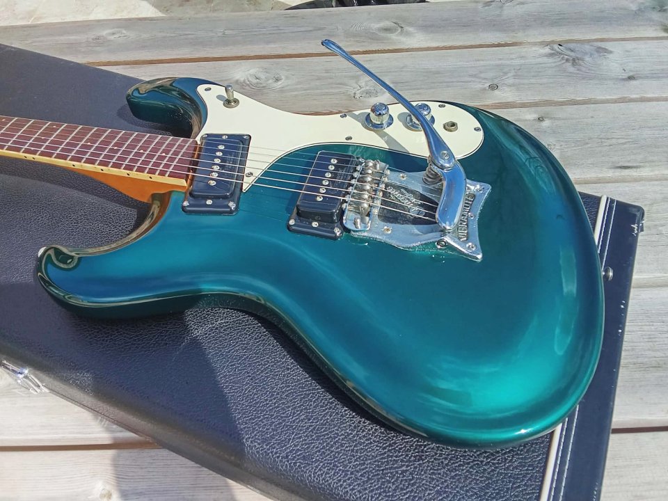 Mosrite ventures USA 1982 de segunda mano · Foto 3 de 10 · Asturias · 3000 €