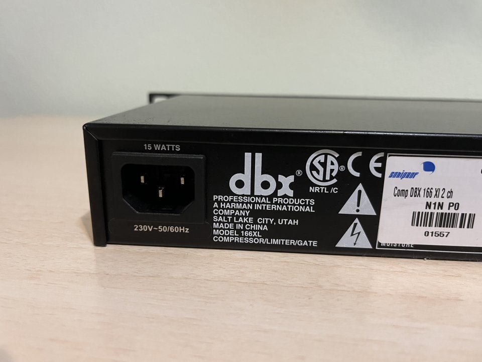 Dbx 166XL Stereo Compressor / 2 unidades