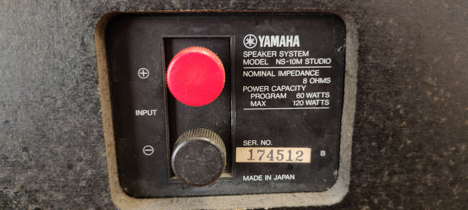 Yamaha NS-10M