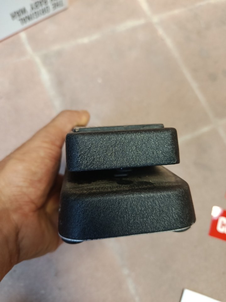 Wah wah Cry baby standar de segunda mano · Foto 6 de 7 · Madrid · 60 €